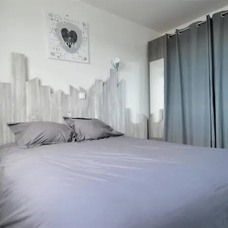 Dos à La Marina - Proche De La Apartamento Courseulles-sur-Mer